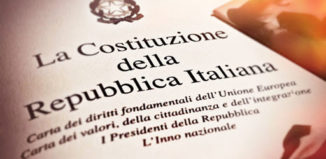 L’articolo 39 della Costituzione e la sua mancata attuazione nei riguardi delle associazioni sindacali – La contrattazione collettiva